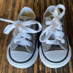 NWOB Baby Converse Sneakers, size 2C